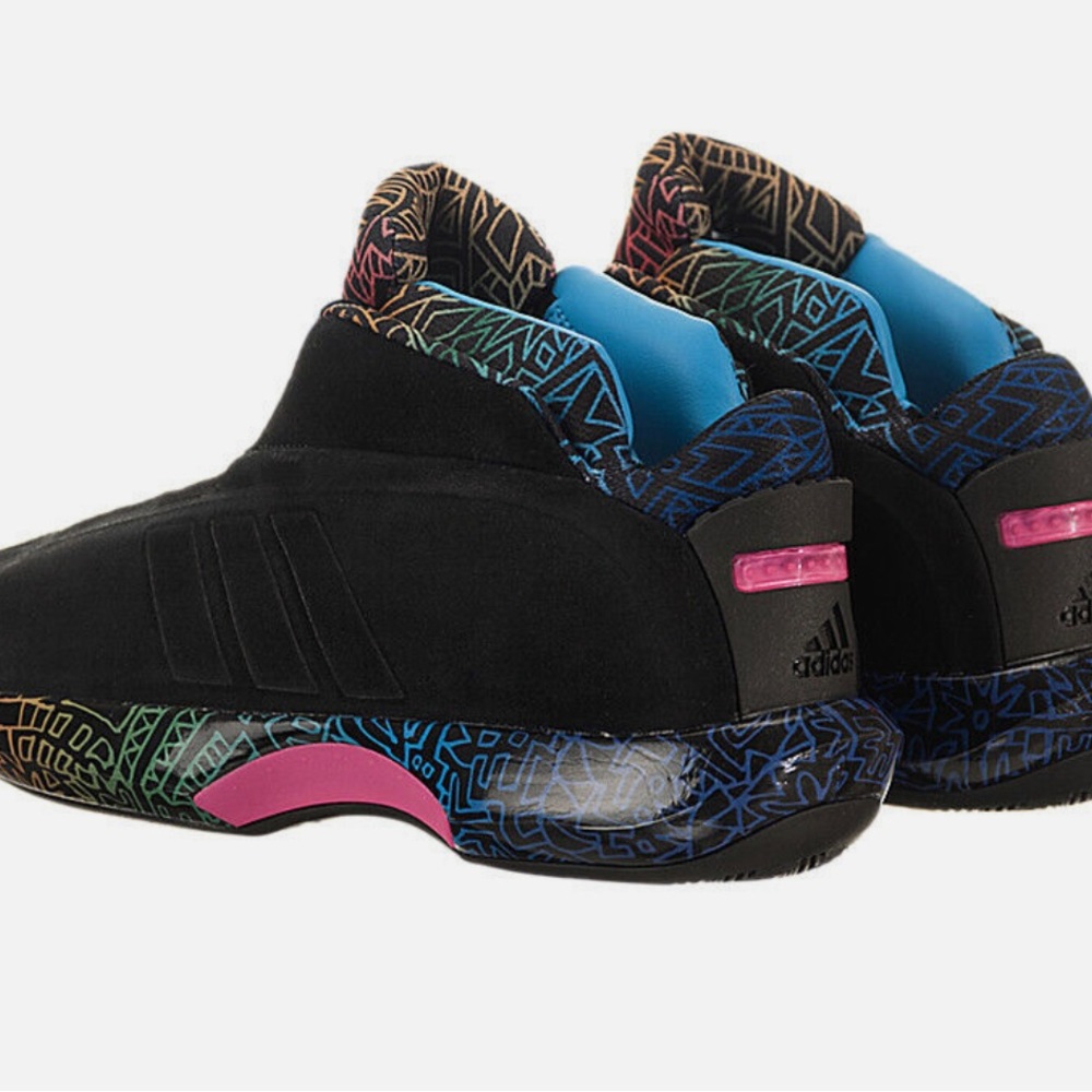 **EUC** ADIDAS CRAZY 1 TRIBAL Kobe’s | come with original PINK laces